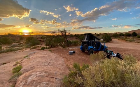 Jeep Wrangler URSA Minor J30