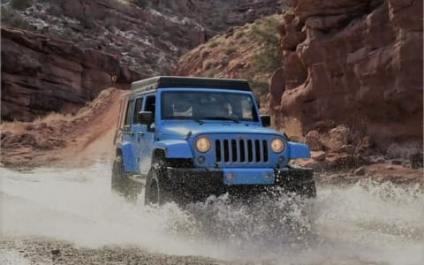 Jeep Wrangler URSA Minor J30