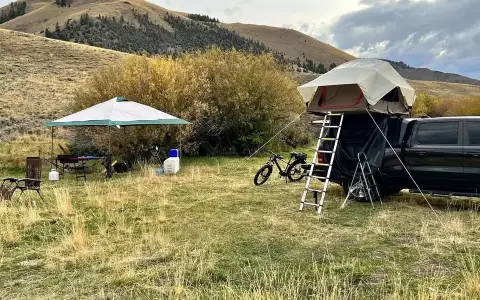 Yakima Skyrise Rooftop tent