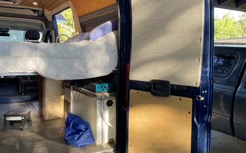 Pet, Climber, Adventure Friendly Rig!