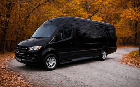 Luxury Mercedes Sprinter Van 3500 | Starlink, Bath