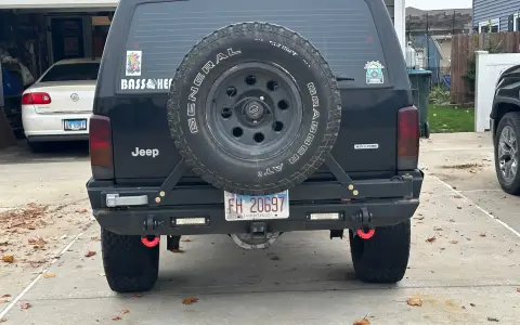 2000 Jeep Cherokee