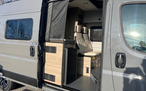 2025 Winnebago Solis 59PX Adventure Van - 2 BEDS!