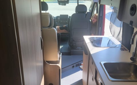 Winnebago Solis 59 PX Camper Van