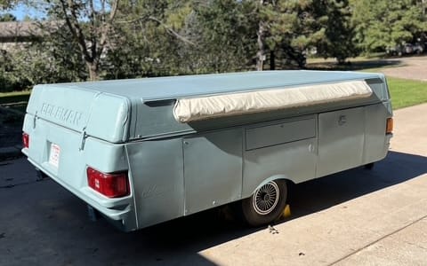 Beautifully Restored Vintage Pop-Up – 1989 Coleman