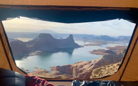 Smittybilt Overland XL Rooftop Tent WITH ANNEXT