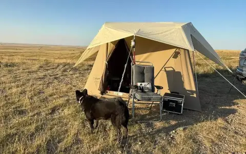 2025 Springbar Vagabond tent with rainfly