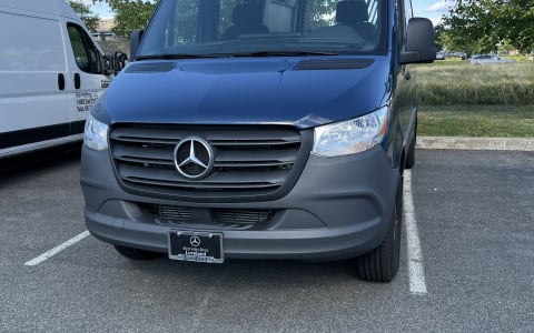 Adventure Awaits! Stylish Sprinter Van for Getaway