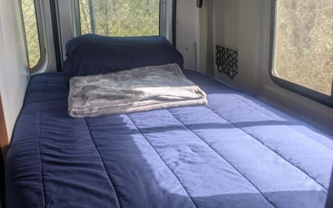 Gordon Elite Tavel Van