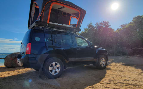 Black Xterra 4x4 Premium Rooftop Tent! Gear Includ
