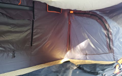 Black Xterra 4x4 Premium Rooftop Tent! Gear Includ