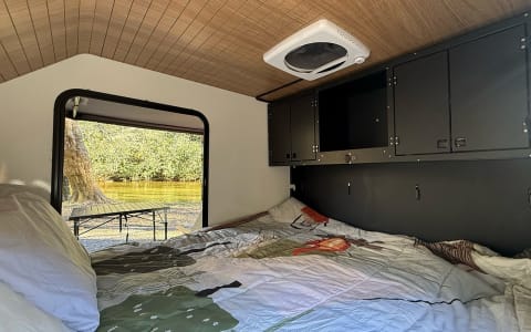 Cedar Ridge Deneb XT Off-Grid Adventure Trailer wi