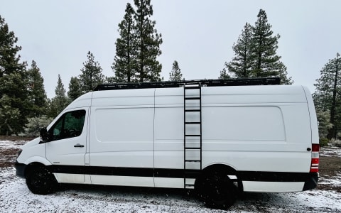 2015 Adventure Ready Mercedes Sprinter 3500 170ext