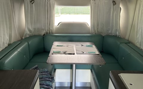 Airstream Nest – Stylish Glamping, Easy Travel, Of