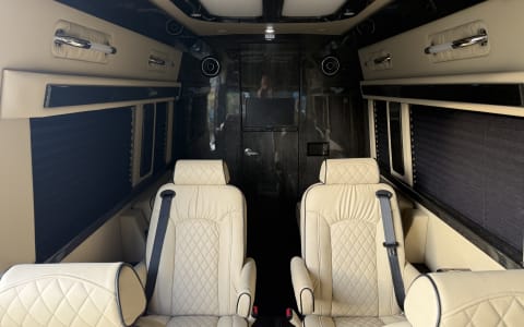 2023 Ultimate Toys Luxury Mercedes