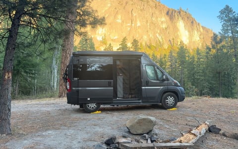 Luxury Camper Van | 2023 Thor Scope 18A | Off-Grid Luxury Camper Van | 2023 Thor Scope 18A | Off-Grid