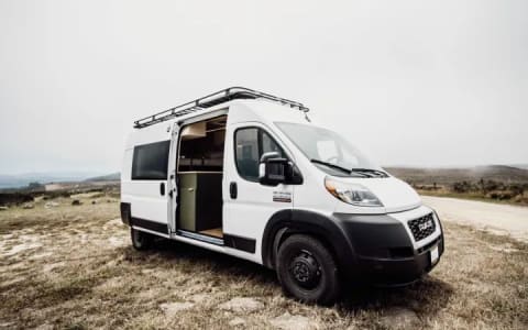 Franklin: 2022 RAM ProMaster Camper Van
