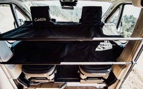 Franklin: 2022 RAM ProMaster Camper Van