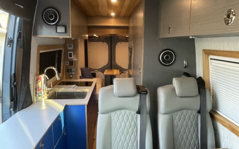 This One Goes to 11! - Rare 4x4 Customized Mercede