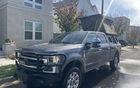 F350 Platinum with rooftop tent