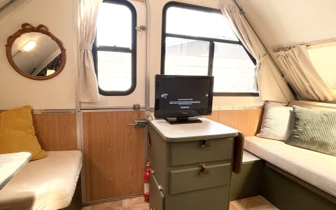 A-Frame Adventure Awaits! FREE DELIVERY TO SUN N F