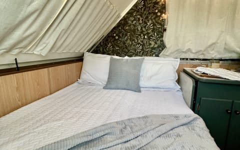 A-Frame Adventure Awaits! FREE DELIVERY TO SUN N F