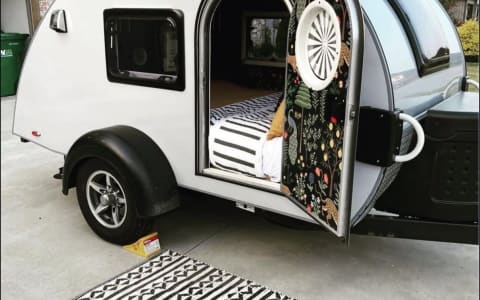 Hold Me Closer Tiny Camper!