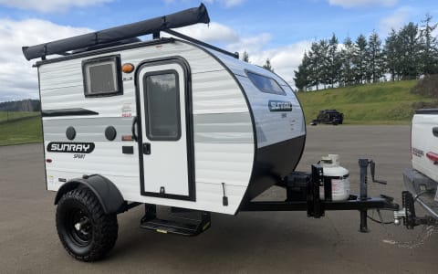 Max – 2022 Sunset Park Sunray 109 Sport: Rugged, L