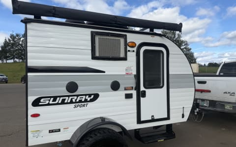 Max – 2022 Sunset Park Sunray 109 Sport: Rugged, L