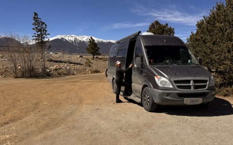 Awesome camper van that drives like a dream!