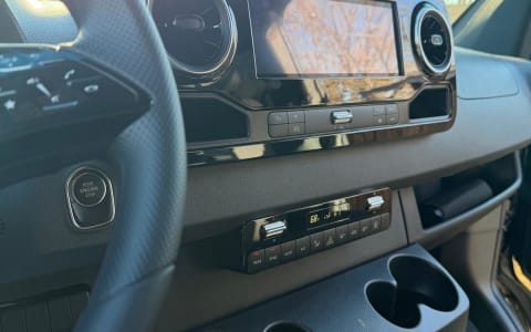 Passenger Van Mercedes Benz 15 Seater