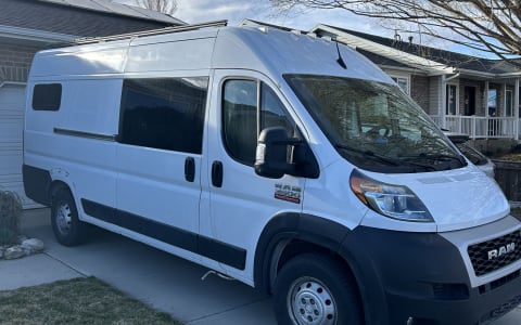 Appa, Your Fully Loaded Off-Grid Campervan