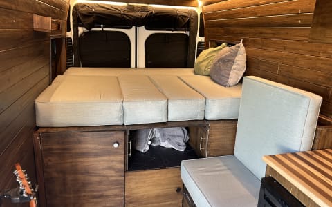 Appa, Your Fully Loaded Off-Grid Campervan