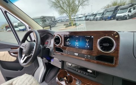2023 Midwest Patriot FD2 – Ultimate Luxury Touring