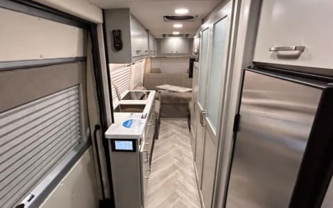 2025 Coachmen Galleria 24FL – Modern Luxury & Adve