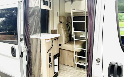 Thor Dazzle 2024 — Luxury Camper Van Adventure!