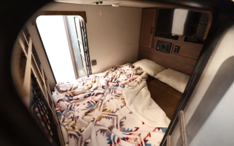 Ultimate Adventure Basecamp - The NoBo 10.5