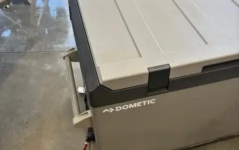 Dometic CF 110 Refrigerator