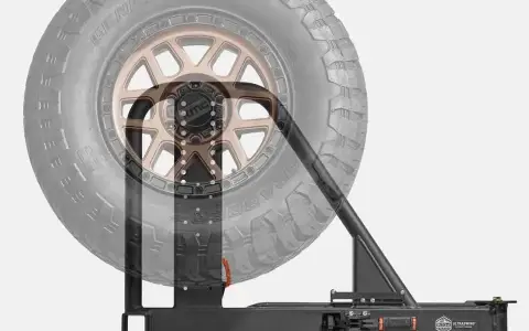 UltraSwing® Mega-Fit Spare Tire Hitch Mount | RiGd
