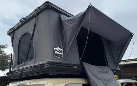 CVT Mt st Helen’s hard shell rooftop tent