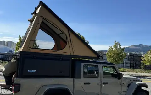 Super Pacific X1 Truck Camper for Gladiator