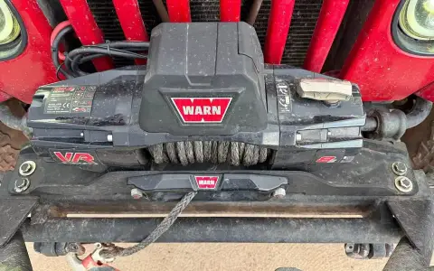 Warn VR EVO 8s winch