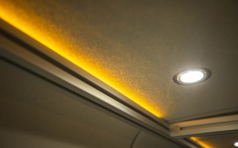 2019 Ford Transit - Vandoit High Roof LIV
