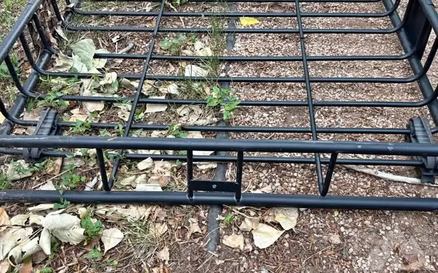 Arksen Roof Basket