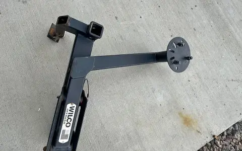 Wilco Rear hitch tire carrier