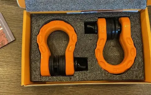 Gear America 3/4” D-Ring Shackles