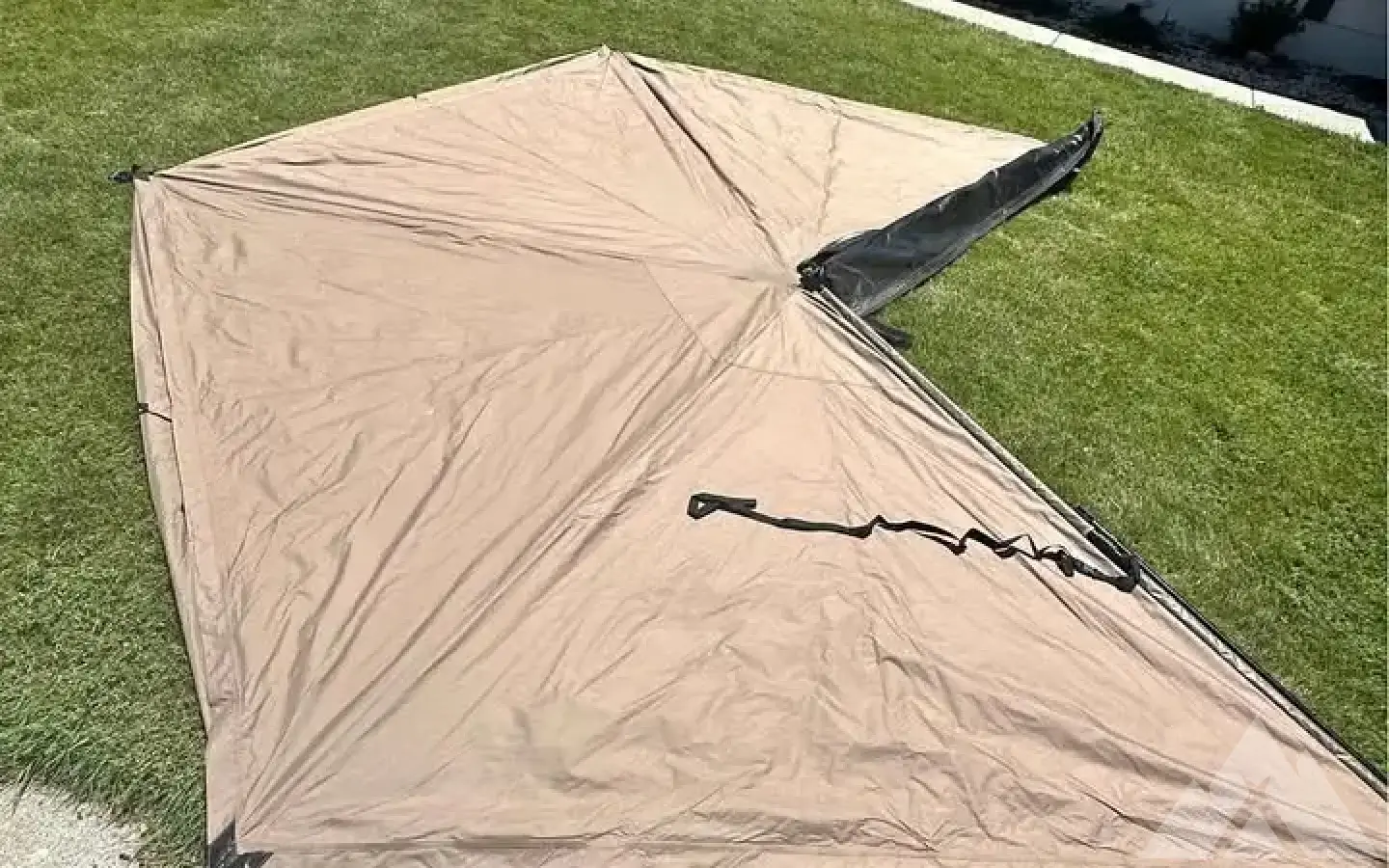 Rhino batwing driver side 180 awning.