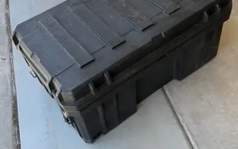 Roam 86L Case