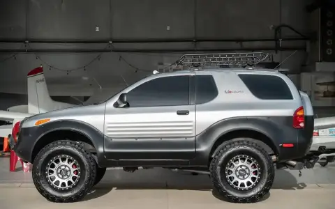 1999 Isuzu VehiCROSS