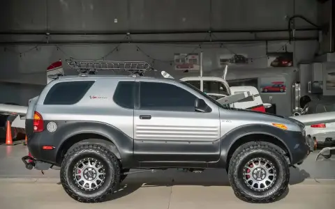 1999 Isuzu VehiCROSS